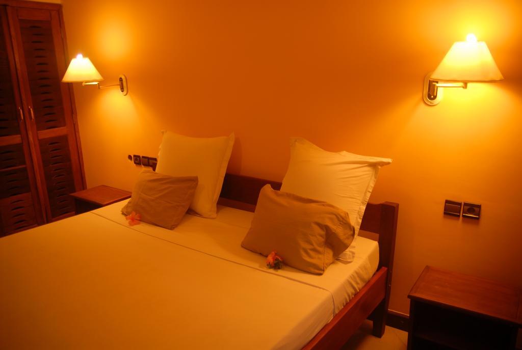 Ar Sun Hotel Antsiranana Zewnętrze zdjęcie