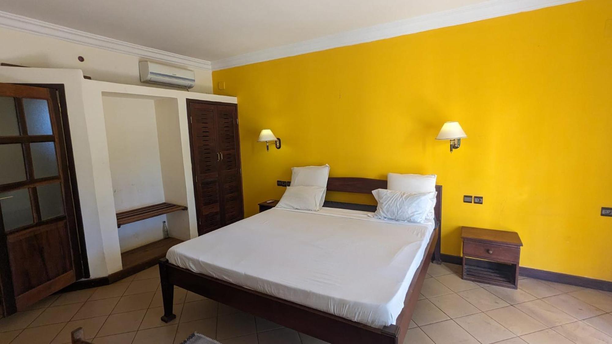 Ar Sun Hotel Antsiranana Zewnętrze zdjęcie