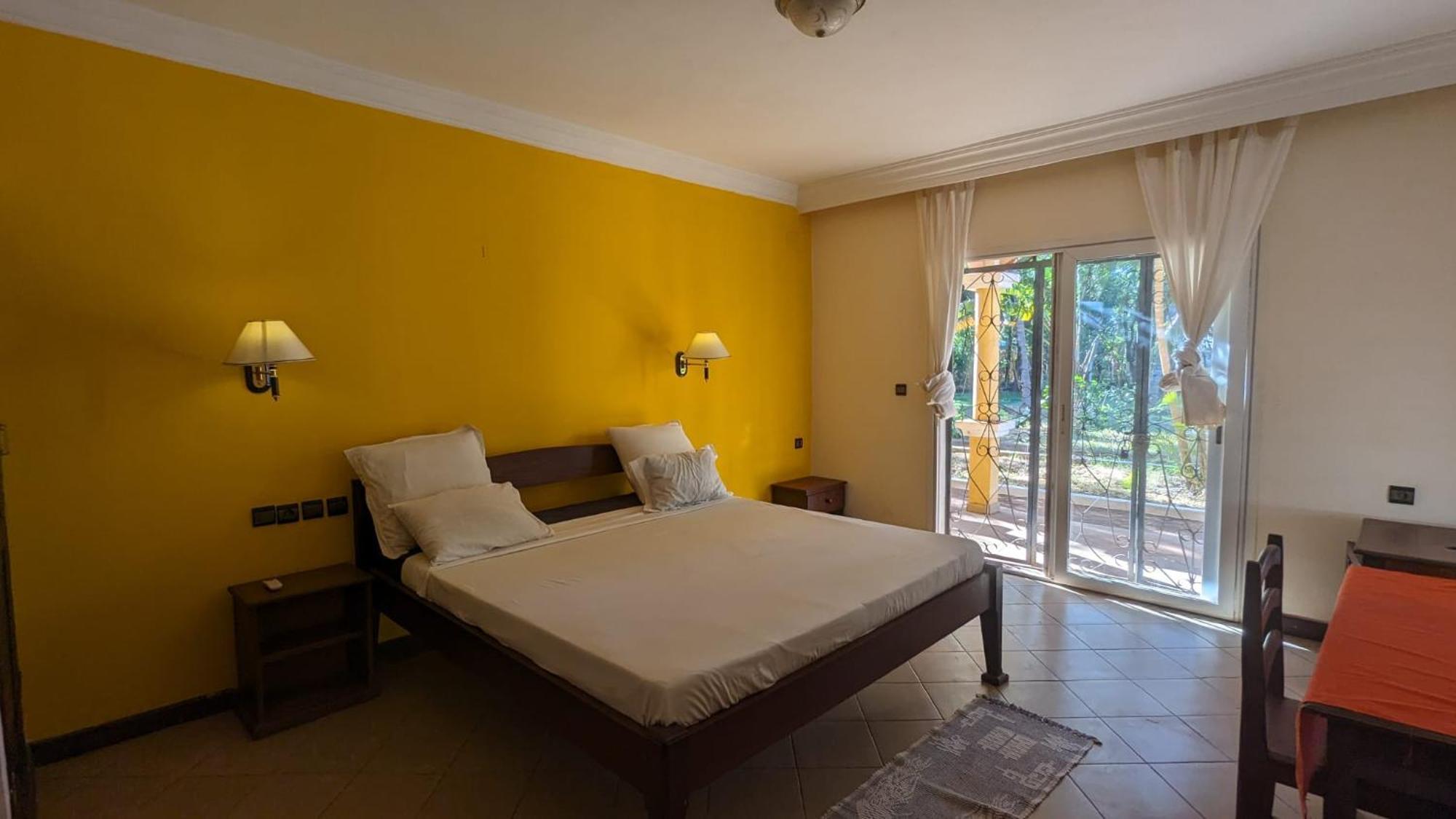 Ar Sun Hotel Antsiranana Zewnętrze zdjęcie