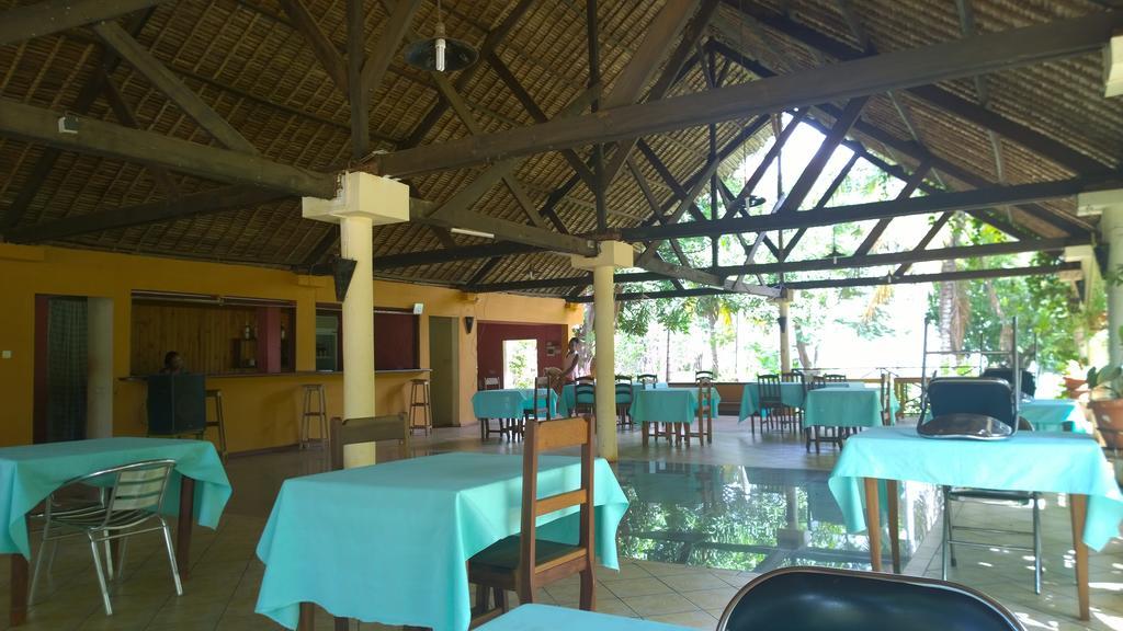 Ar Sun Hotel Antsiranana Zewnętrze zdjęcie