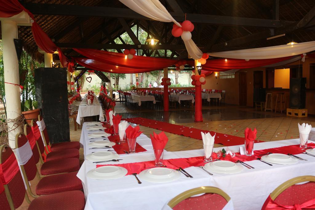 Ar Sun Hotel Antsiranana Zewnętrze zdjęcie