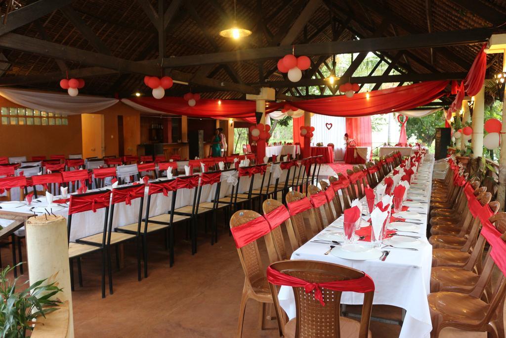 Ar Sun Hotel Antsiranana Zewnętrze zdjęcie